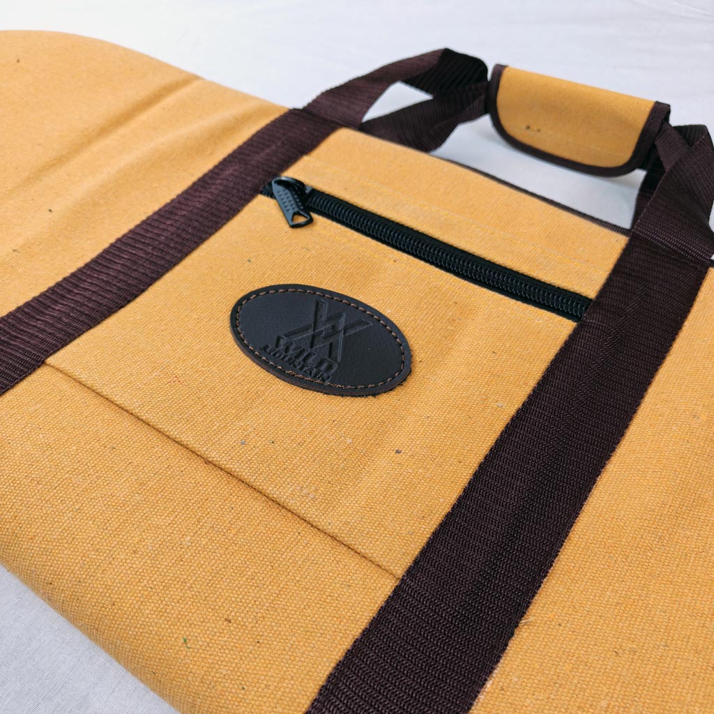canvas, tote bag, geel, ritsvak, donkere riemen